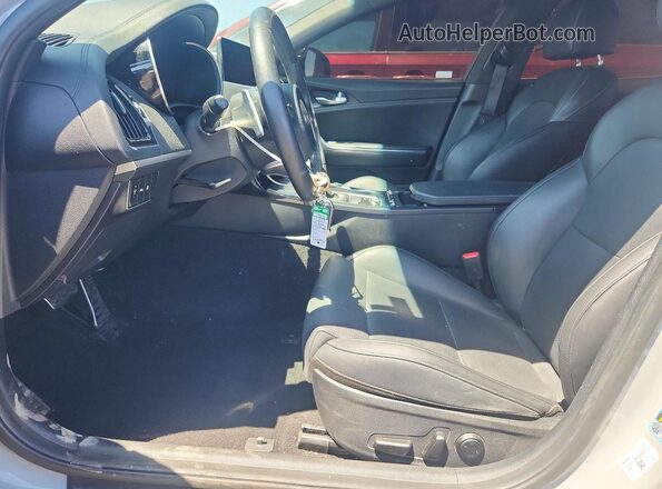 KNAE35LDXP6124564 2023 KIA STINGER Green Vista interior delantera