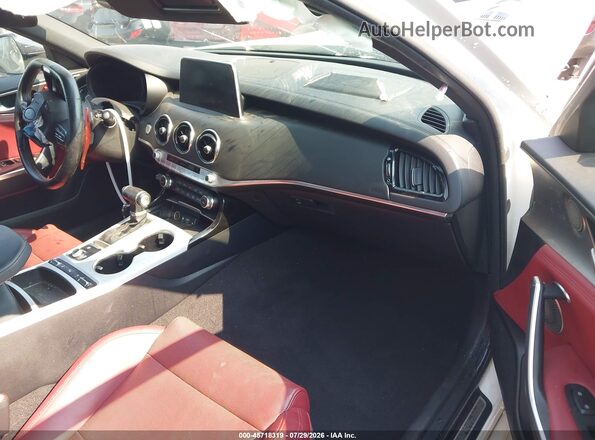 KNAE45LC6L6081436 2020 KIA STINGER White Սալոնի դիմացի տեսք