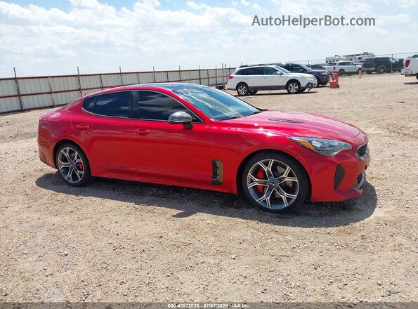 KNAE45LC7K6064076 2019 KIA STINGER Red Widok wnętrza z tyłu
