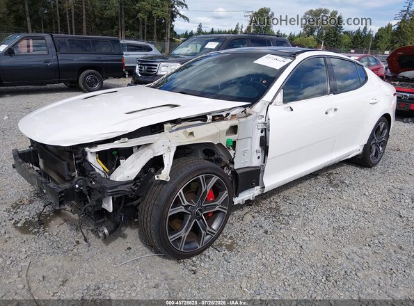 KNAE45LCXL6076160 2020 KIA STINGER White წინა მარცხენა ხედი სამი მეოთხედიდან