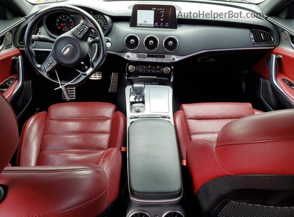 KNAE55LC0J6016804 2018 KIA STINGER Black Вид панелі приладів