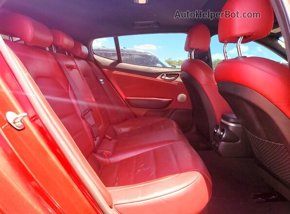 KNAE55LC3J6032009 2018 KIA STINGER Red Widok tylnych siedzeń