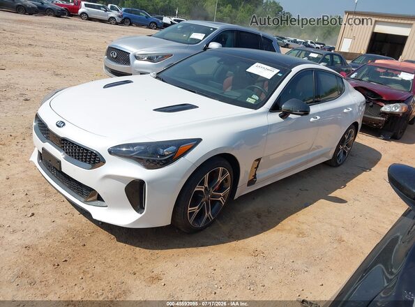 KNAE55LC8L6075764 2020 KIA STINGER Silver წინა მარცხენა ხედი სამი მეოთხედიდან