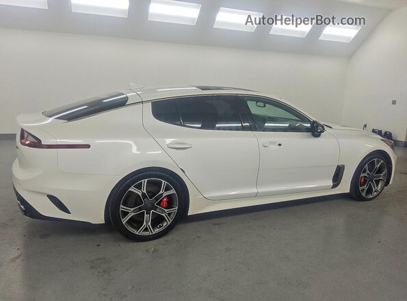 KNAE55LC9J6035528 2018 KIA STINGER White Հետևի աջ
