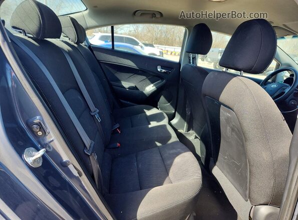 KNAFK4A62G5477389 2016 KIA FORTE Gray Widok tylnych siedzeń