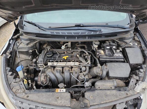 KNAFK4A63G5487767 2016 KIA FORTE Black Rear interior view