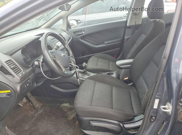 KNAFK4A63G5509069 2016 KIA FORTE Blue Widok wnętrza z przodu