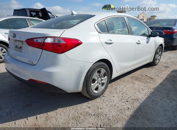 KNAFK4A63G5585732 2016 KIA FORTE Белый Задняя правая четверть
