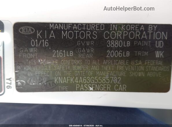 KNAFK4A63G5585732 2016 KIA FORTE Белый Вид подкапотного пространства