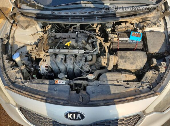 KNAFK4A65G5439381 2016 KIA FORTE Silver Rear interior view