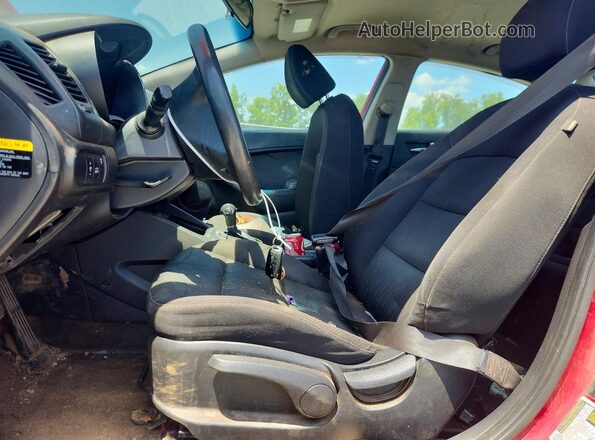 KNAFK4A66G5548836 2016 KIA FORTE Красный Вид салона спереди