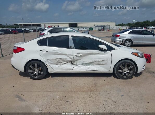 KNAFK4A66G5584932 2016 KIA FORTE White Vista interior de 360 grados