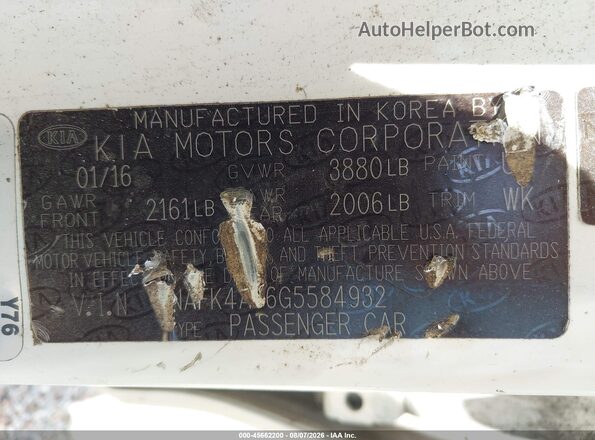 KNAFK4A66G5584932 2016 KIA FORTE White 