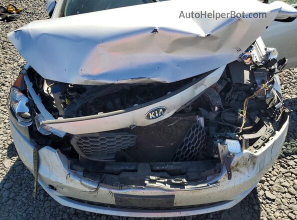 KNAFK4A6XG5543154 2016 KIA FORTE Серебряный Вид задней части салона