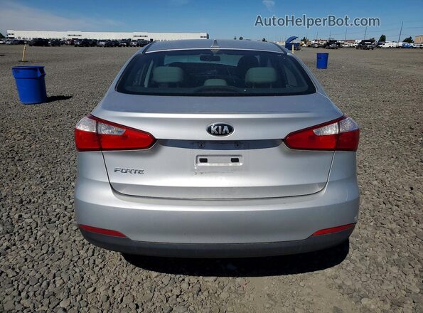 KNAFK4A6XG5543154 2016 KIA FORTE Серебряный Вид сзади