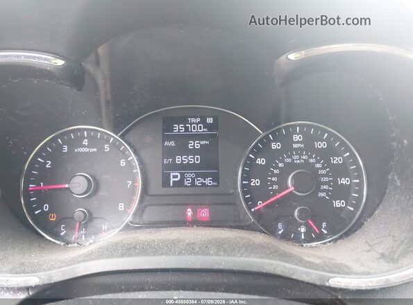 KNAFK5A83G5548560 2016 KIA FORTE Black უკანა სავარძლების ხედი