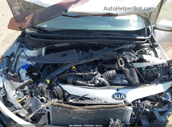 KNAFK5A84G5654497 2016 KIA FORTE Silver Rear view