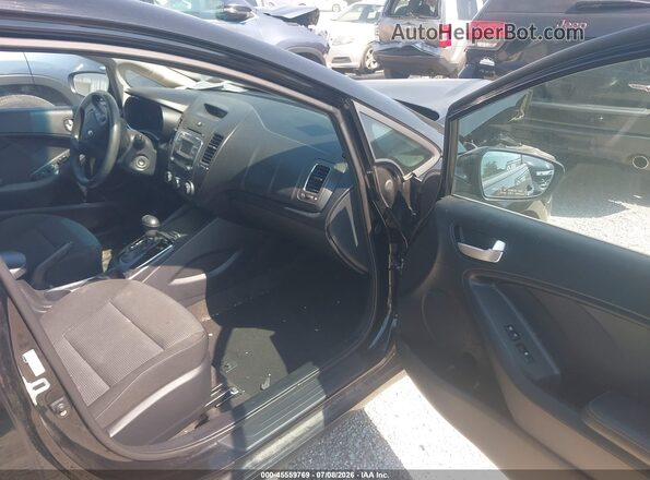 KNAFK5A84H5697383 2017 KIA FORTE Black წინა სალონის ხედი