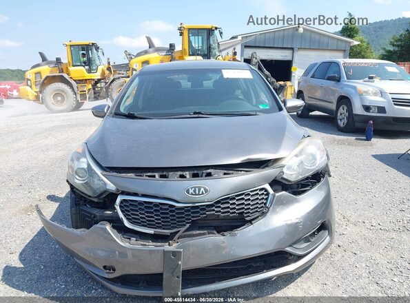 KNAFK5A89G5585404 2016 KIA FORTE Gray Widok wnętrza z tyłu