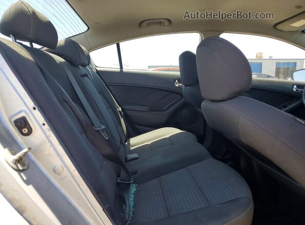 KNAFX4A64G5440460 2016 KIA FORTE Silver Rear seats view