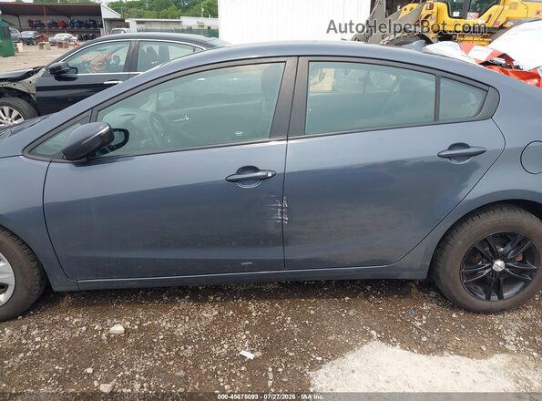 KNAFX4A65G5555679 2016 KIA FORTE Gray 