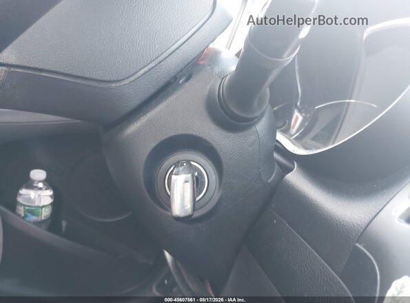 KNAFX4A67G5491998 2016 KIA FORTE Белый Вид панели приборов