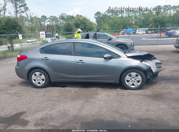 KNAFX4A68G5594749 2016 KIA FORTE Gray Vista interior trasera