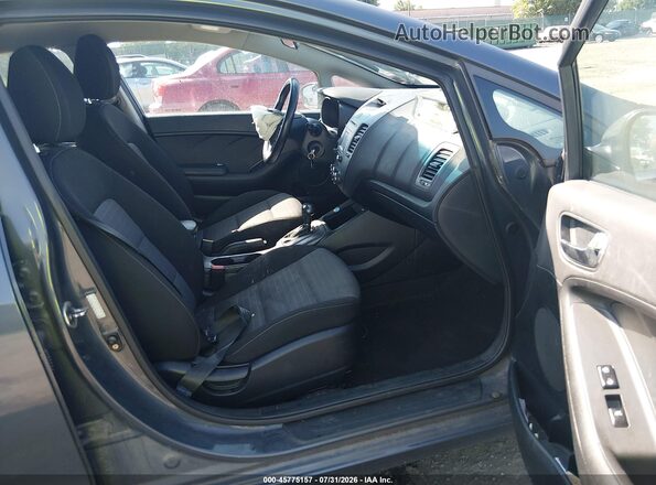 KNAFX5A8XG5598504 2016 KIA FORTE Серый Вид салона спереди