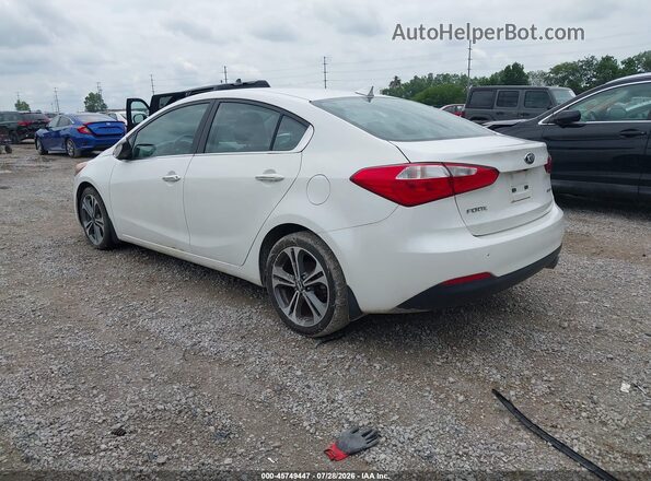 KNAFZ4A89G5551226 2016 KIA FORTE White Trasero izquierdo