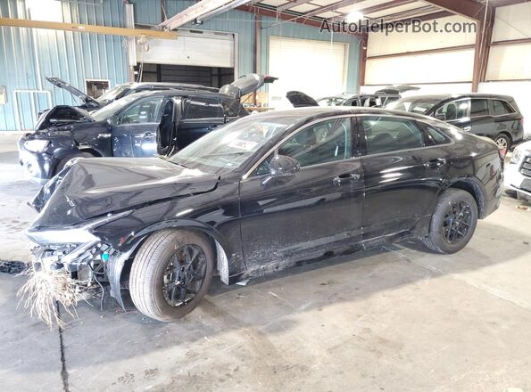 KNAG24J73T5457773 2026 KIA K5 Black Սալոնի 360 աստիճան տեսք