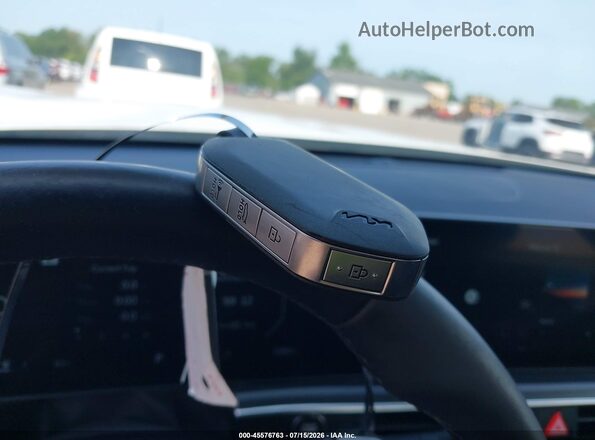 KNAG44J81T5397477 2026 KIA K5 White Dashboard view