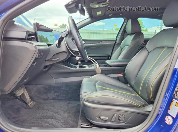 KNAG44J82S5277573 2025 KIA K5 Blue Սալոնի դիմացի տեսք