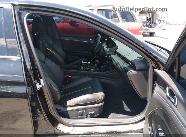 KNAG44J88T5469145 2026 KIA K5 Black წინა სალონის ხედი