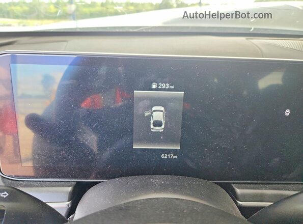 KNAG44J89T5418494 2026 KIA K5 Gray ხელსაწყოთა პანელის ხედი