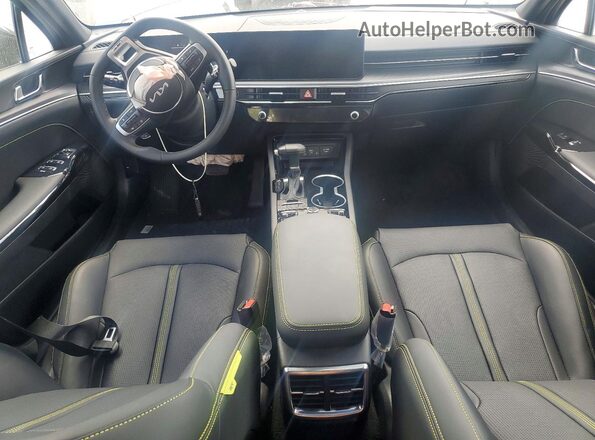 KNAG44J89T5448997 2026 KIA K5 Gray Dashboard view
