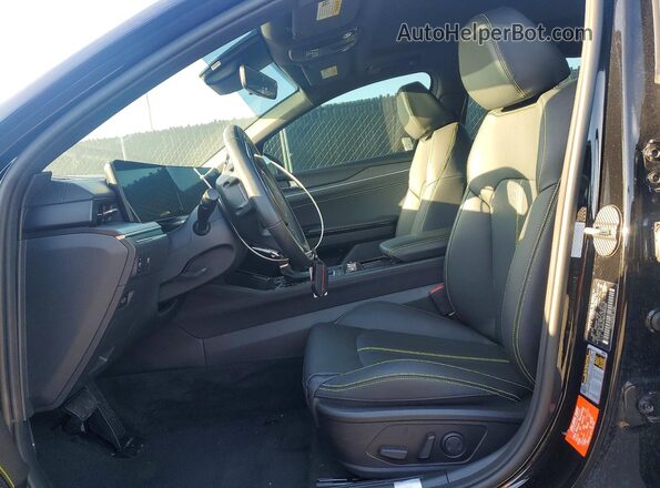 KNAG44J8XS5385598 2025 KIA K5 Black Սալոնի դիմացի տեսք