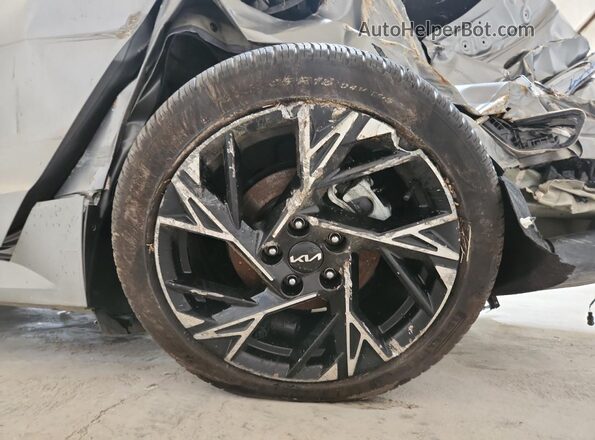 KNAG64J71S5346741 2025 KIA K5 Gray 