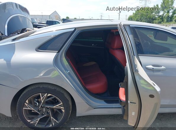 KNAG64J71S5378167 2025 KIA K5 Gray Vista de la etiqueta del VIN
