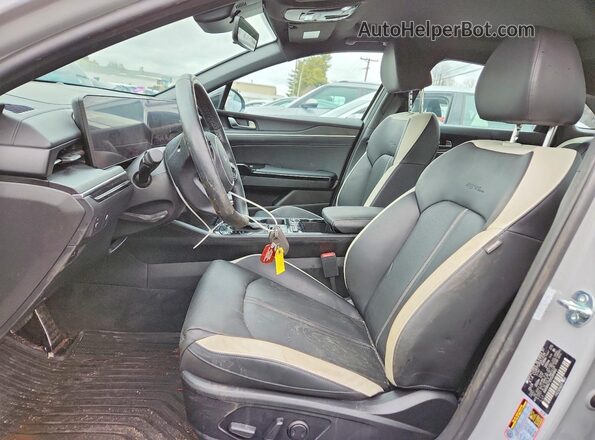 KNAG64J72S5284945 2025 KIA K5 Gray Սալոնի դիմացի տեսք