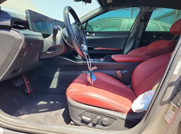 KNAG64J72T5414594 2026 KIA K5 Gray Front interior view
