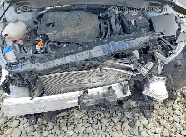 KNAG64J73S5328256 2025 KIA K5 Gray Սալոնի հետևի տեսք