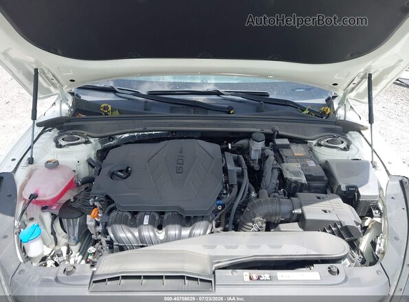 KNAG64J75S5309336 2025 KIA K5 White Rear view