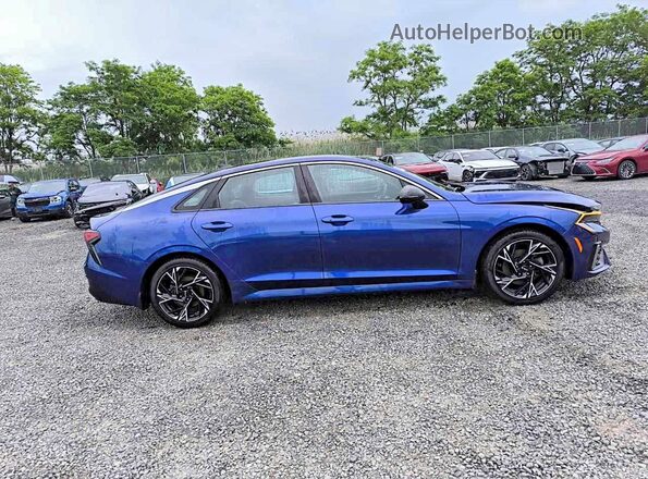 KNAG64J77S5283466 2025 KIA K5 Blue Vista de la etiqueta del VIN