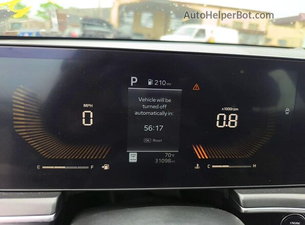 KNAG64J77S5283466 2025 KIA K5 Blue Vista del salpicadero