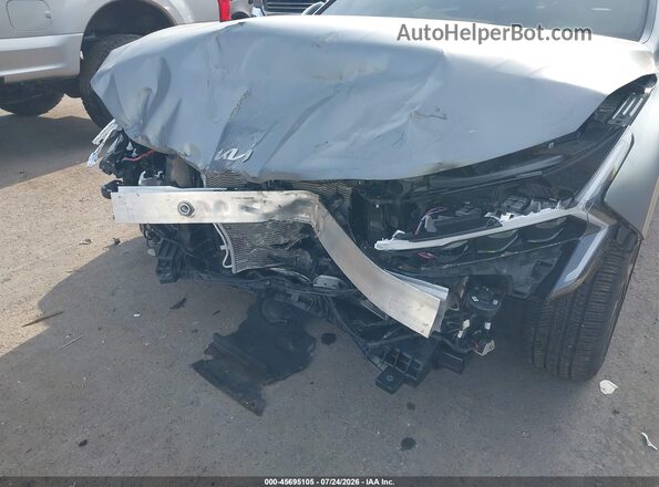 KNAG64J77T5420598 2026 KIA K5 Silver Front view