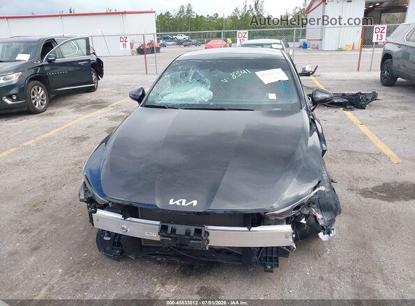 KNAG64J79T5408341 2026 KIA K5 Black უკანა სალონის ხედი