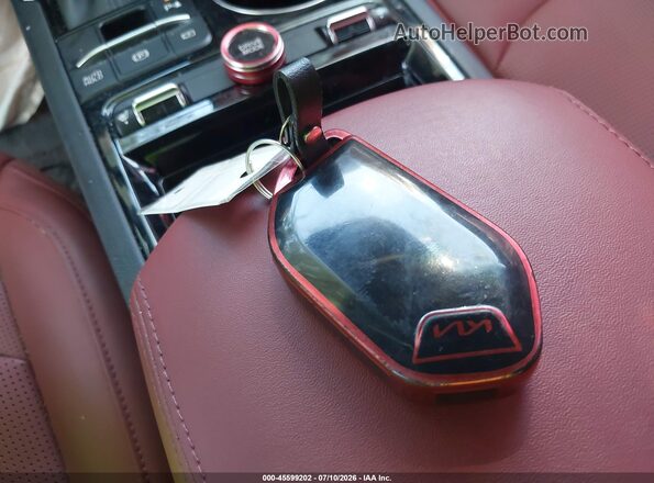 KNAG64J79T5448564 2026 KIA K5 Black Vista del salpicadero