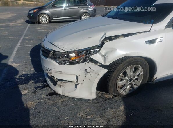 KNAGT4L3XJ5203384 2018 KIA OPTIMA White Вид спереду