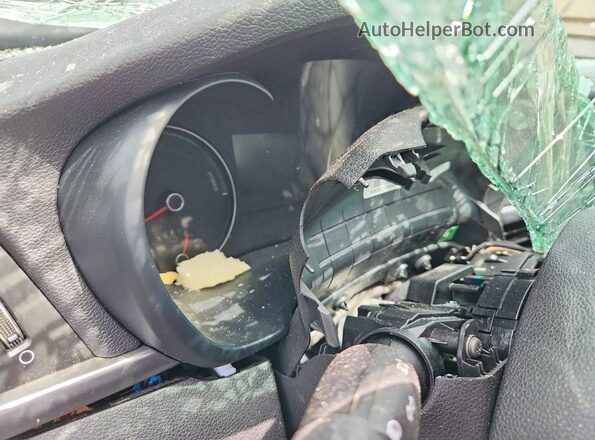 KNAGU4LE2J5023850 2018 KIA OPTIMA Синий Вид щитка приборов