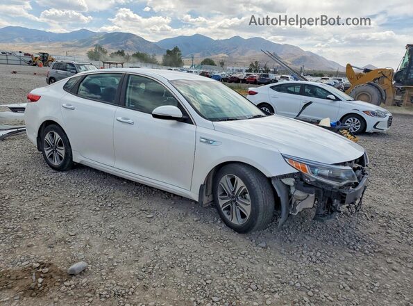 KNAGU4LE8H5013298 2017 KIA OPTIMA White Передня права чверть